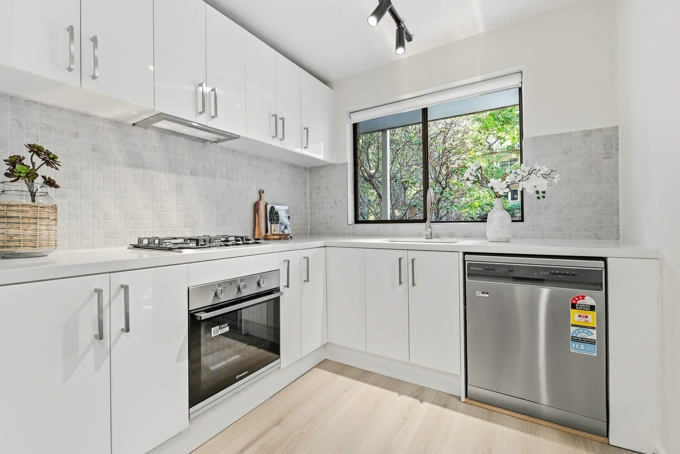 2/147 Curzon Street, NORTH MELBOURNE VIC 3051, North Melbourne - Thumbnail 7