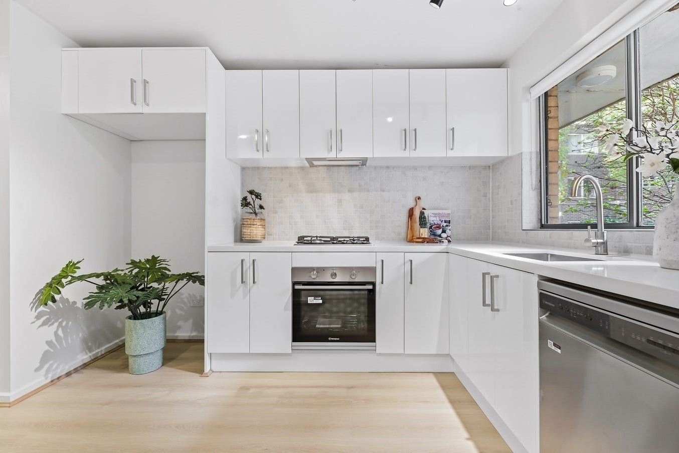 2/147 Curzon Street, NORTH MELBOURNE VIC 3051, North Melbourne - Thumbnail 8